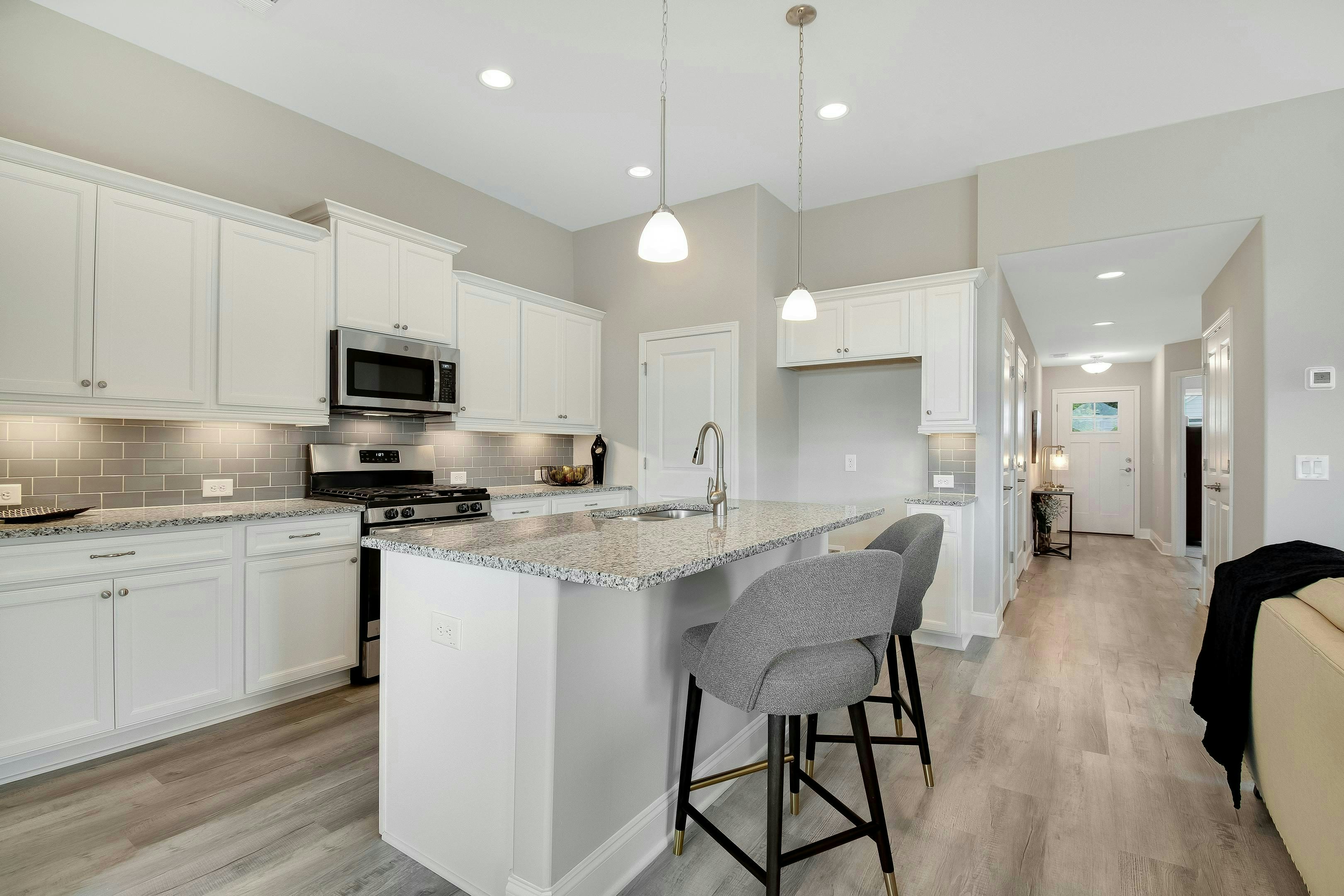 MDKelly Kitchen to Foyer