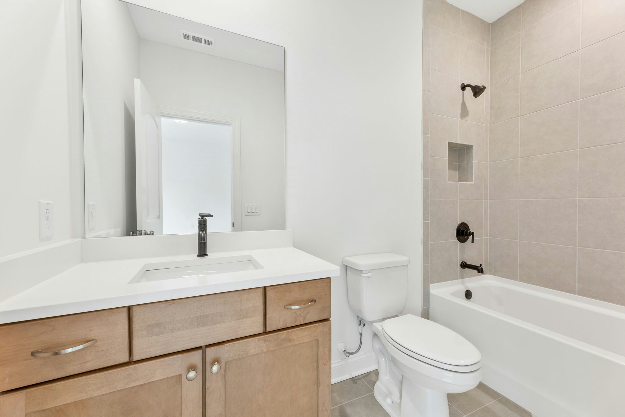 LaRuche - Windsong - 723 Crest Line Trl - Powder Springs-24