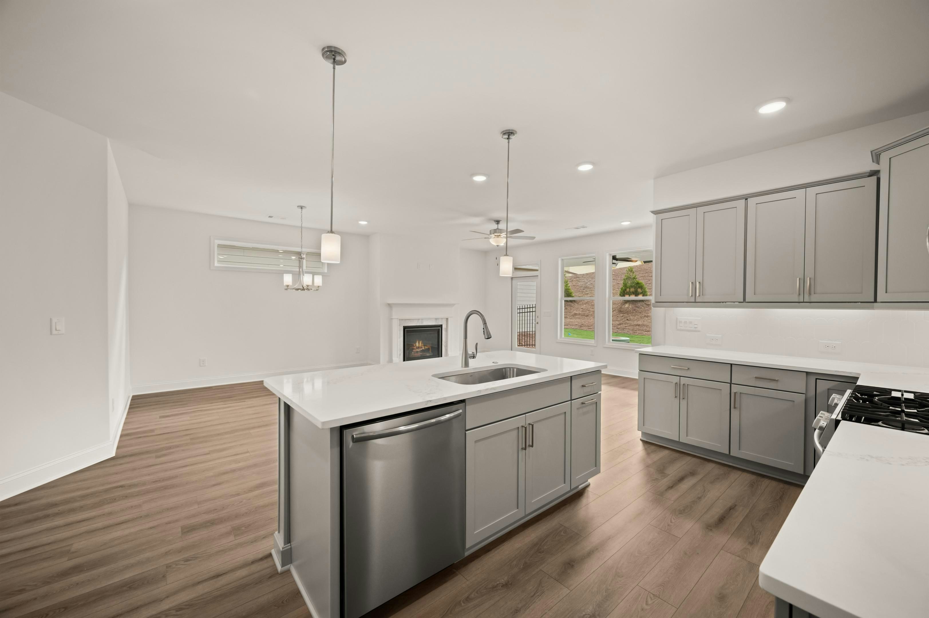 EF135 Asher Kitchen to Great