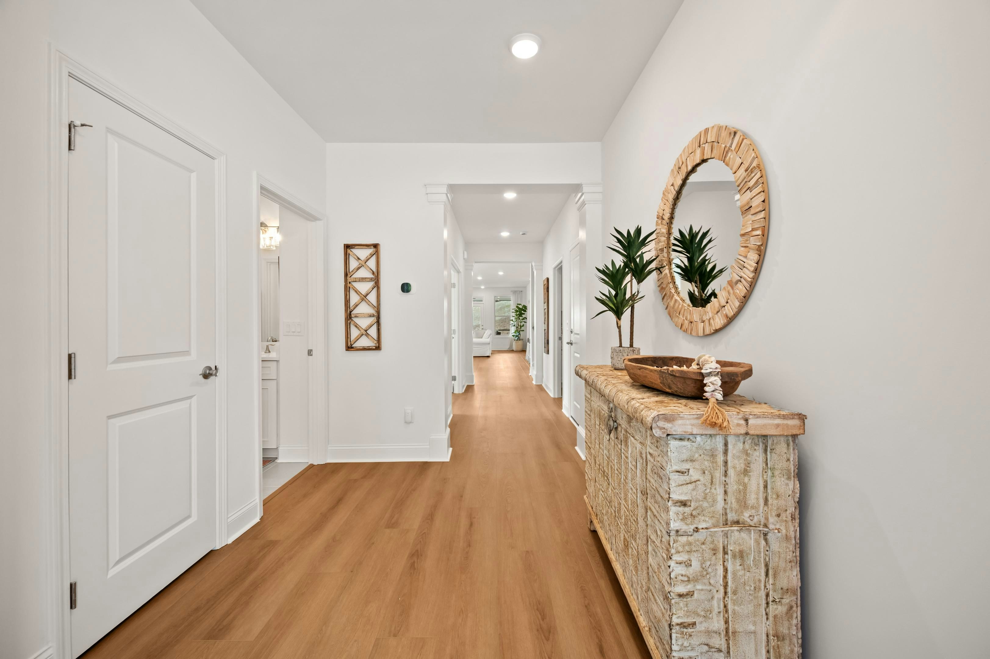 EF137 Cedarwood Foyer