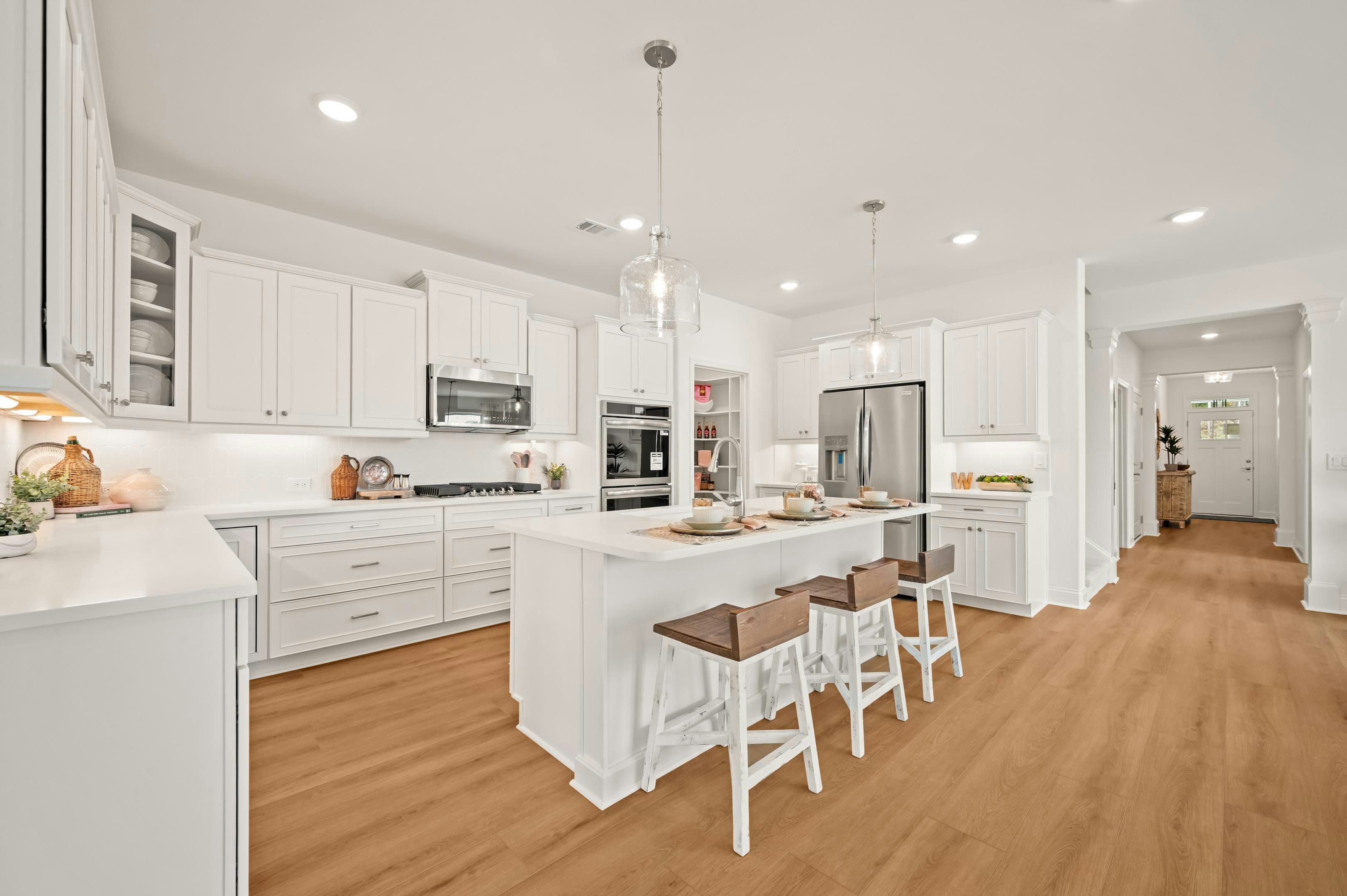 EF137 Cedarwood Kitchen to Great