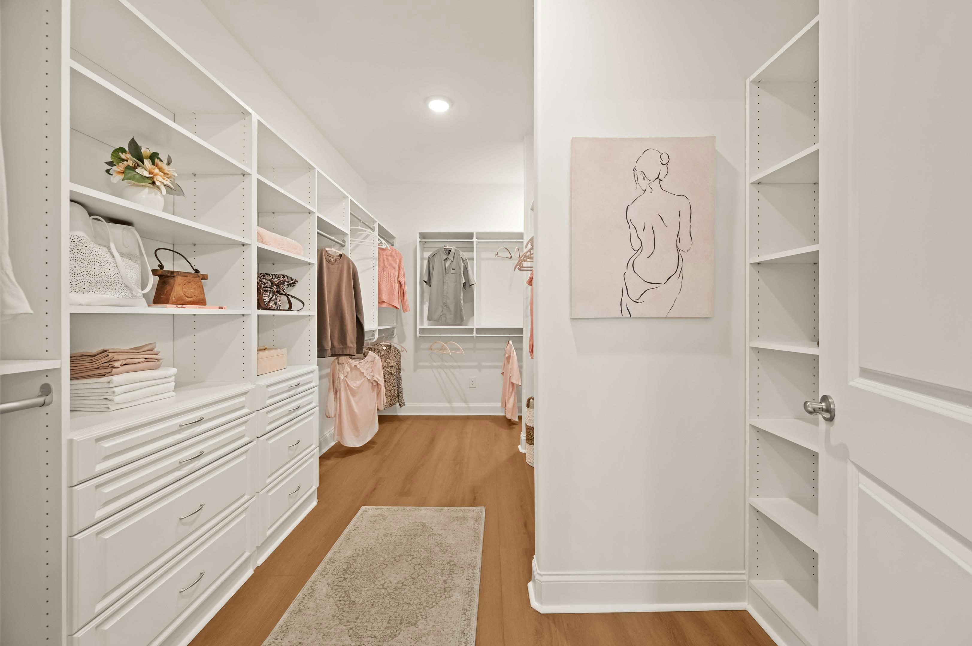 EF137 Cedarwood Primary Closet