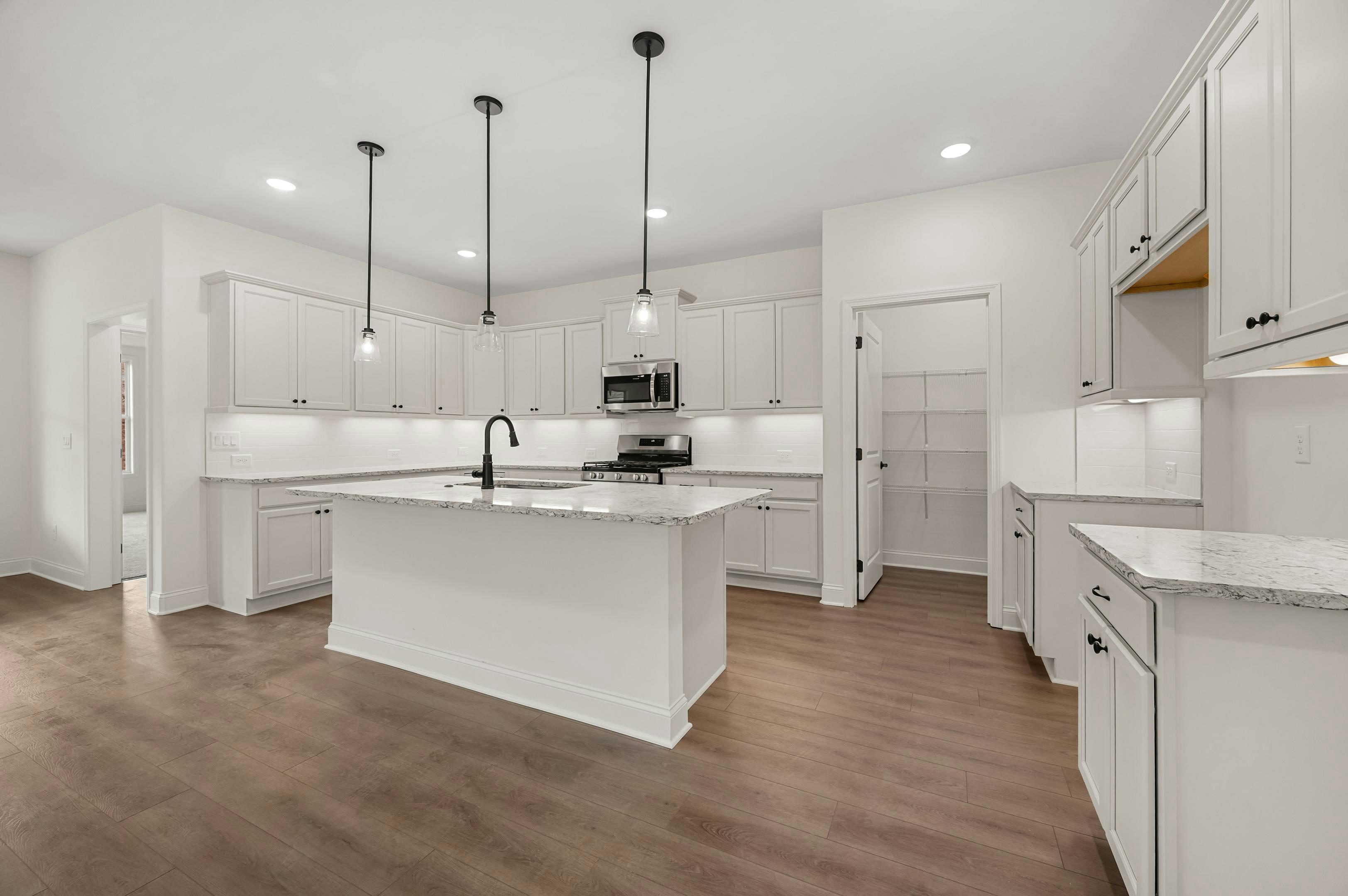 EF138 Rosewood Kitchen