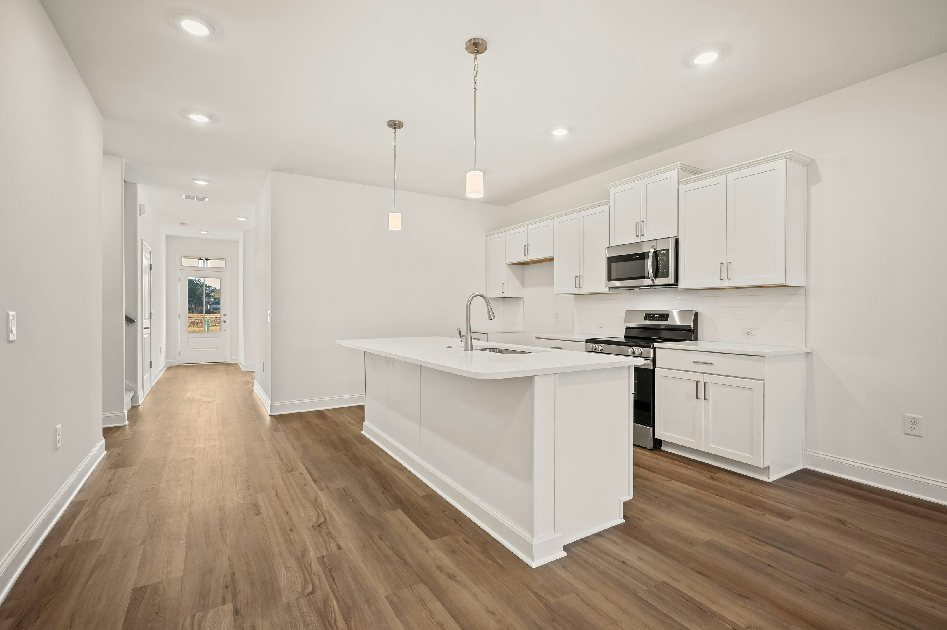 HW4 Mimosa Kitchen to Foyer