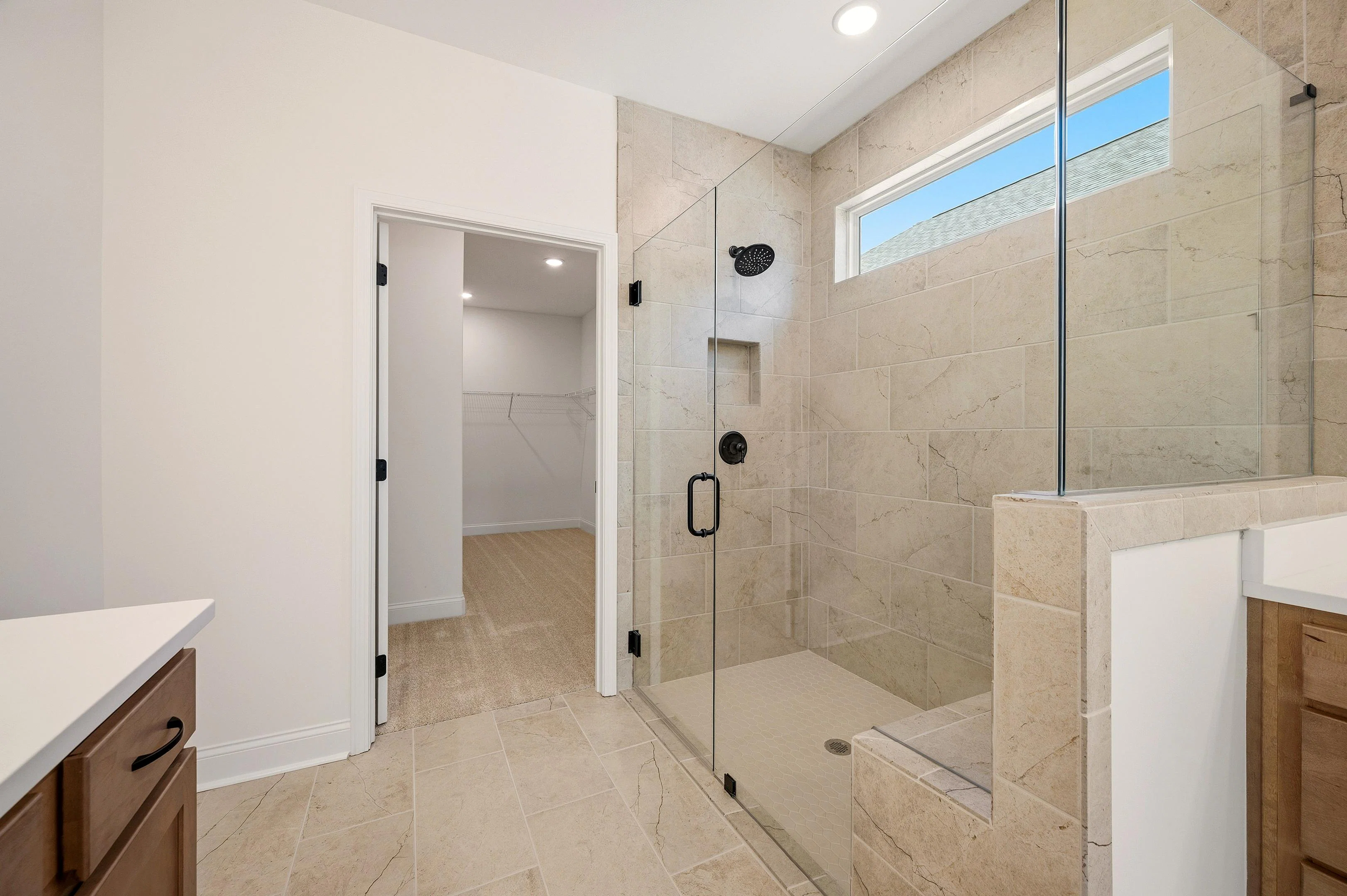 EF248 - Cedarwood Walk In Shower