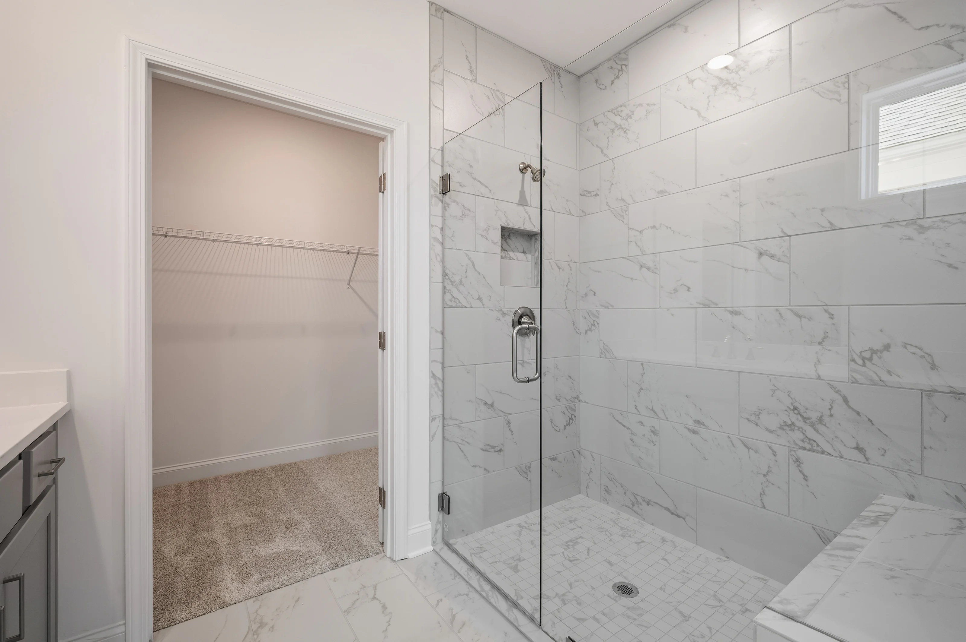 EF229 - Ashlynn PRimary Walkin Shower