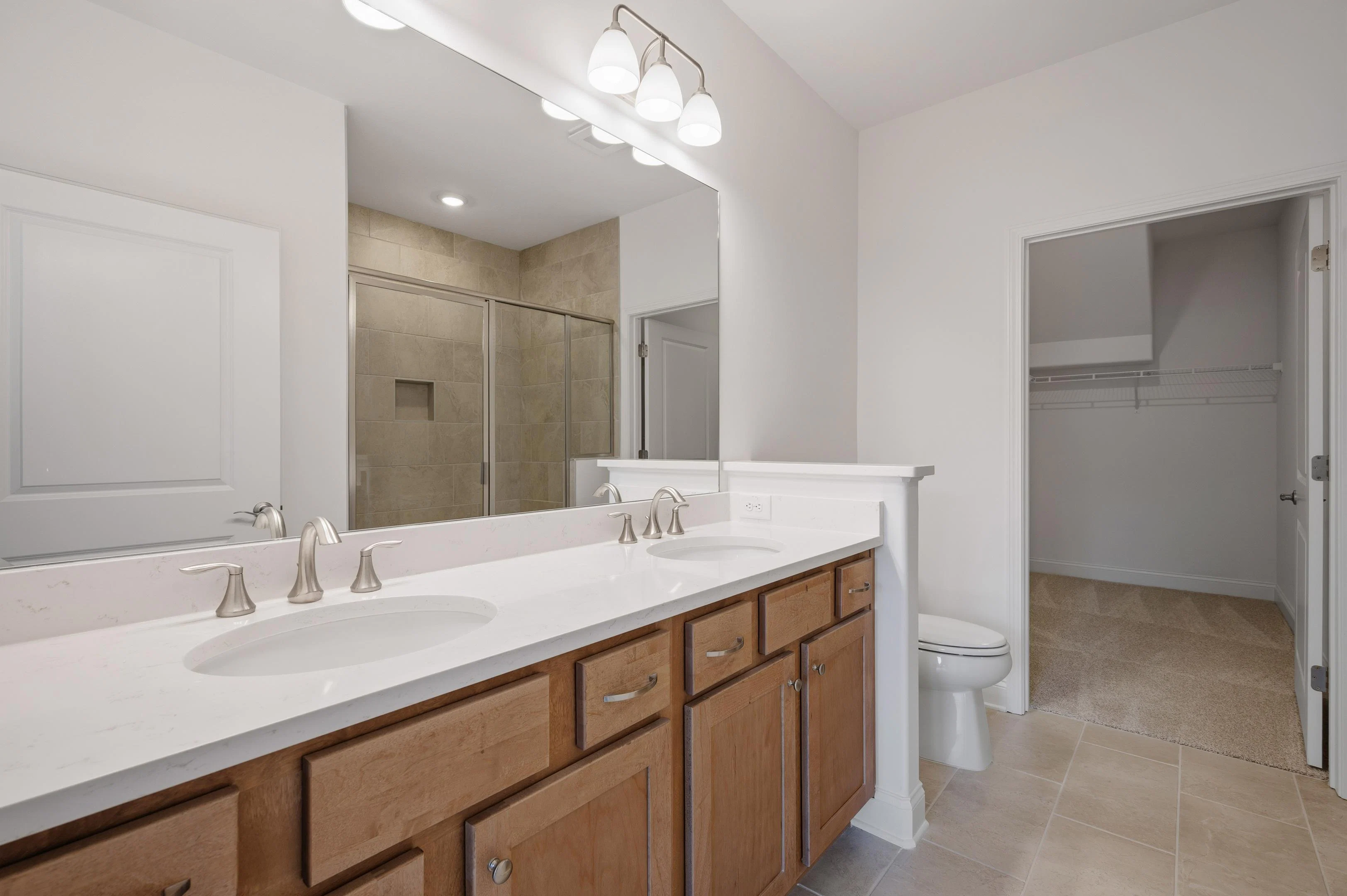 HW8 Mimosa Primary Bath2