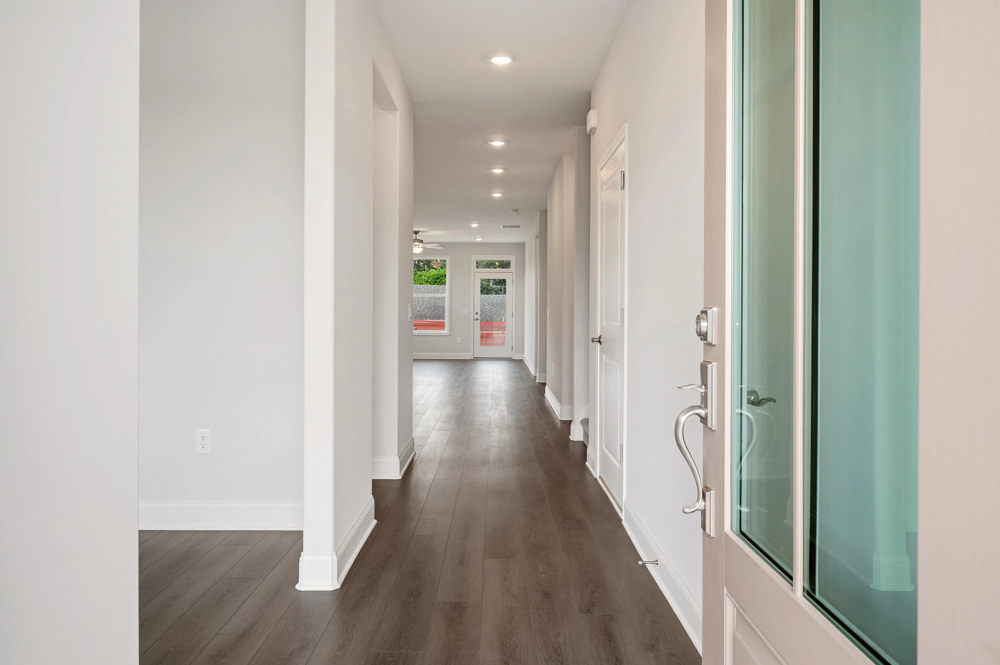 HW12 Hawthorne Foyer