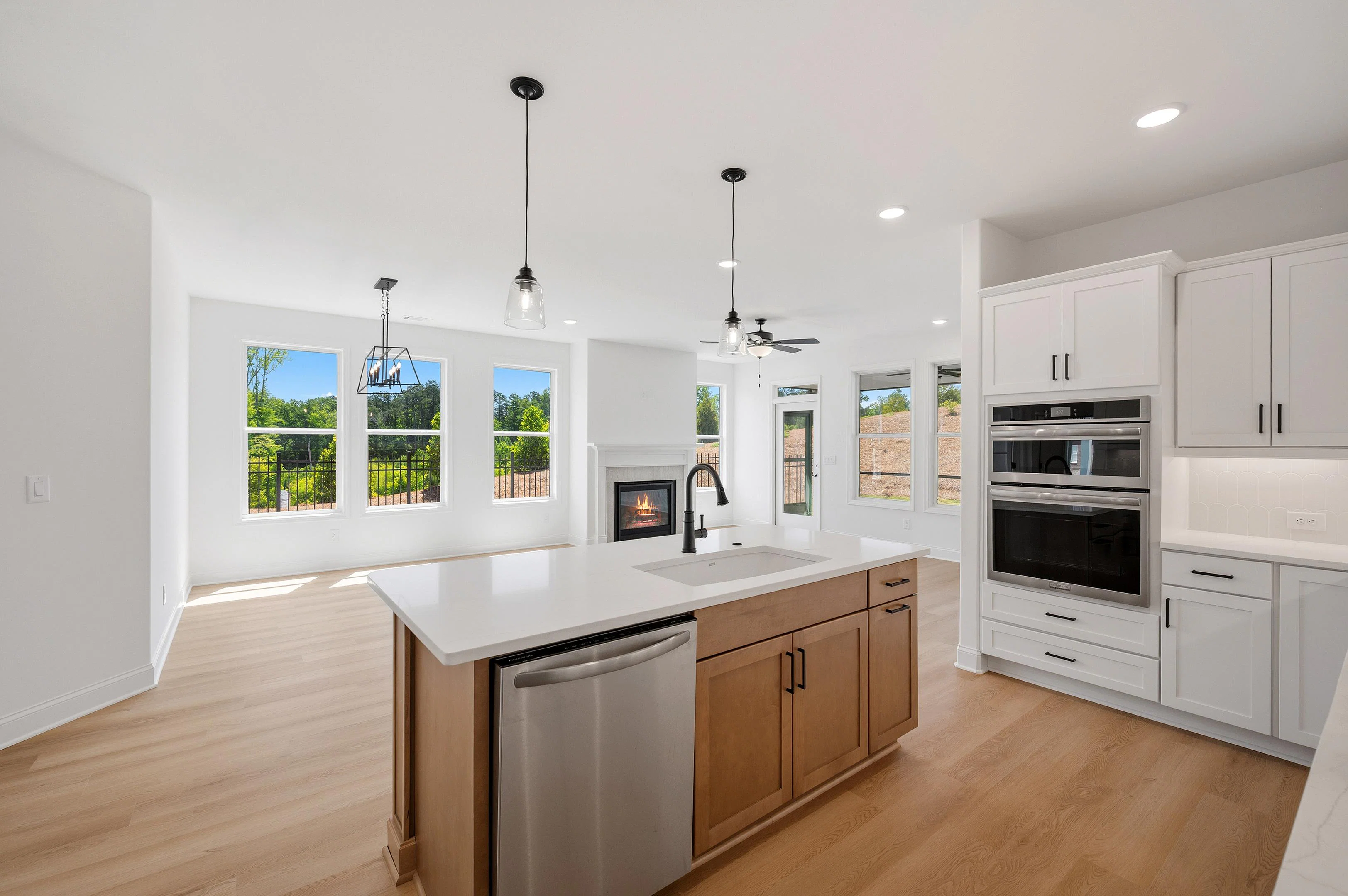 EF130 Ashlynn Kitchen to Dining