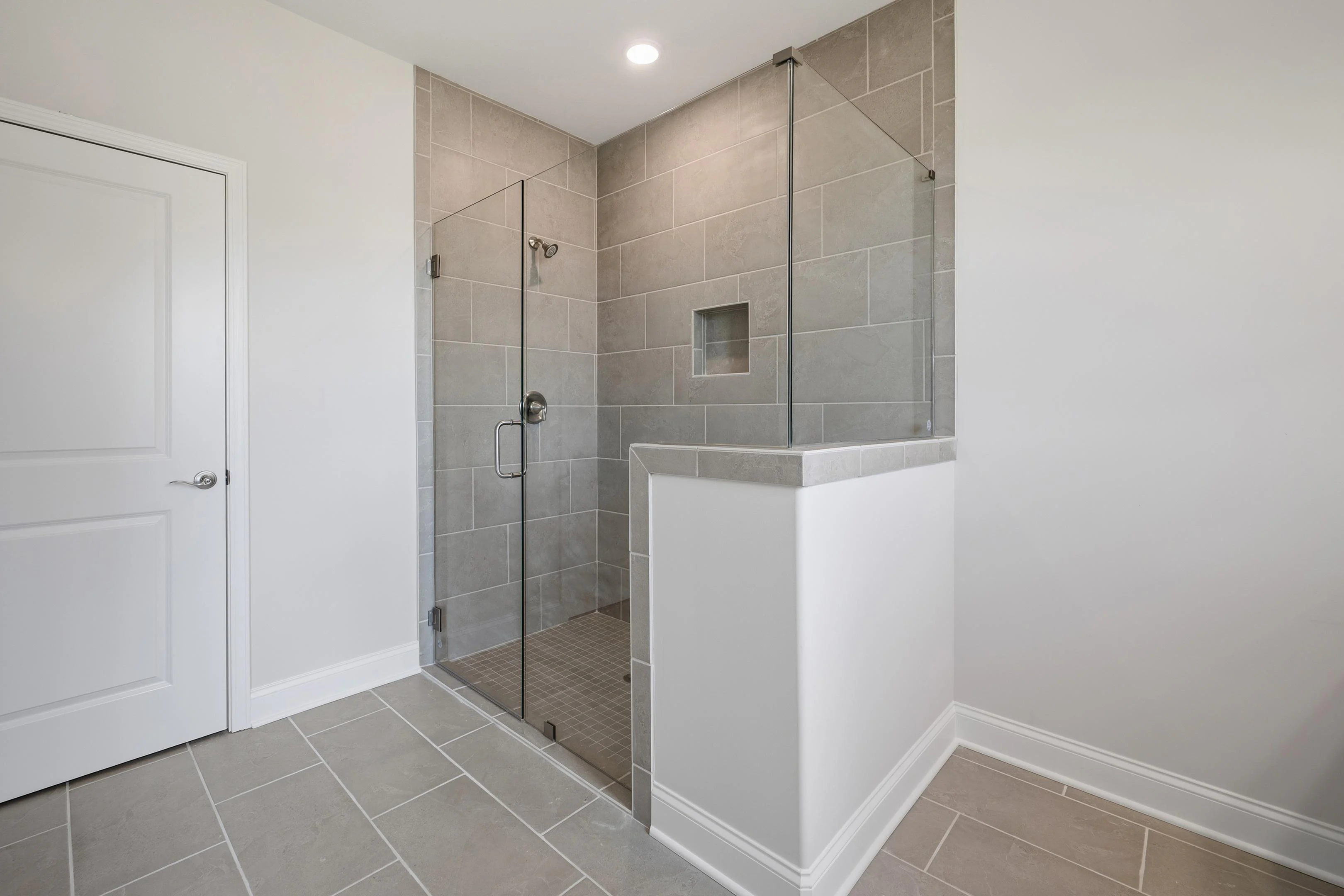 EF239 Fairhaven Primary Shower
