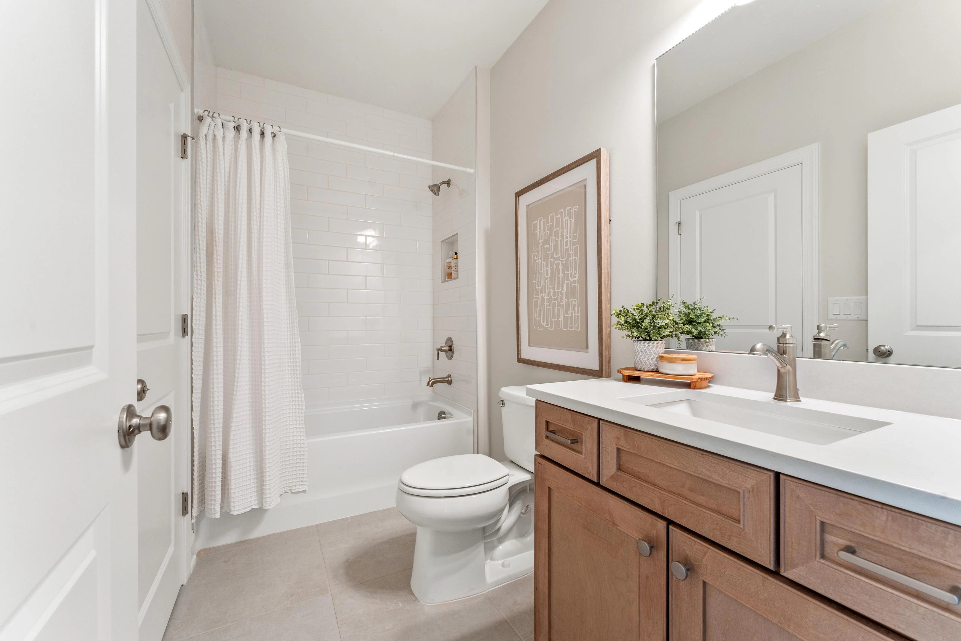 LD62 Whitmore Secondary Bath